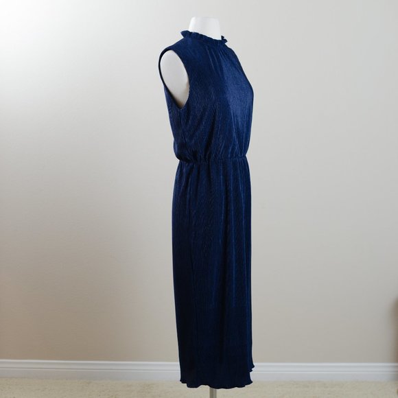 Charles Henry Midnight Blue Pleated Midi Dress - Picture 4 of 9